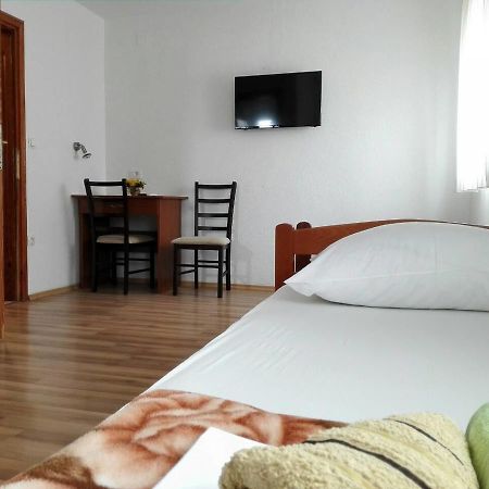 Pansion Crnjac Hotel Međugorje Eksteriør billede