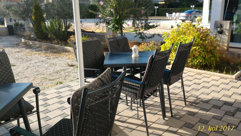 Pansion Crnjac Hotel Međugorje Eksteriør billede